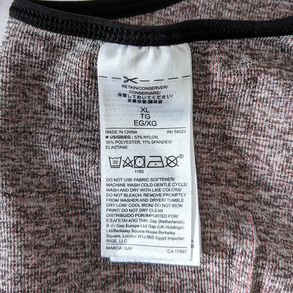 Gap fit Strappy Low Impact Fire/Coral Sports Bra - Picture 2 of 3